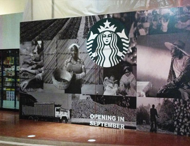 Starbucks Modular Retail Barricade